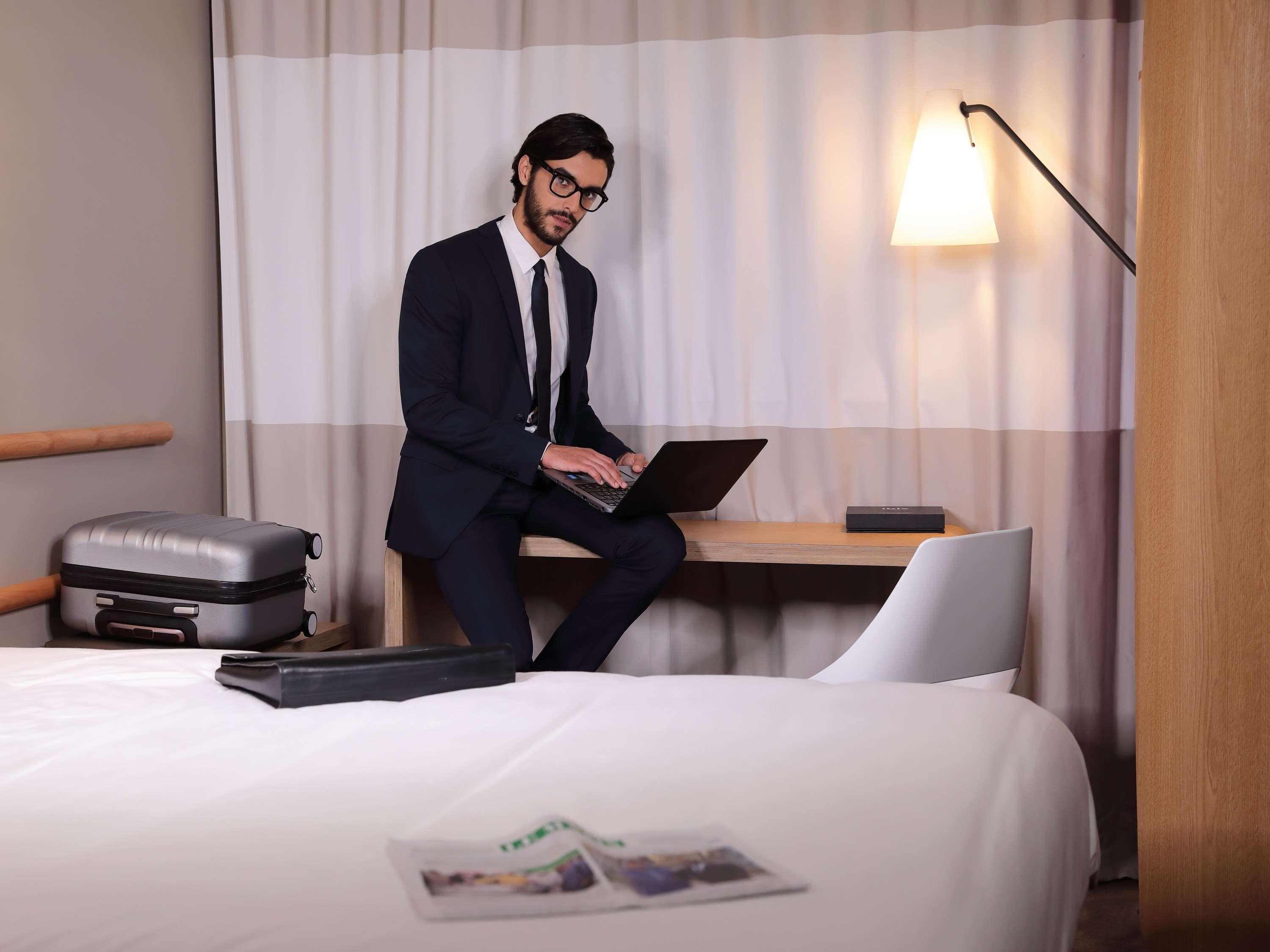 Ibis Casablanca Sidi Maarouf Hotell Exteriör bild