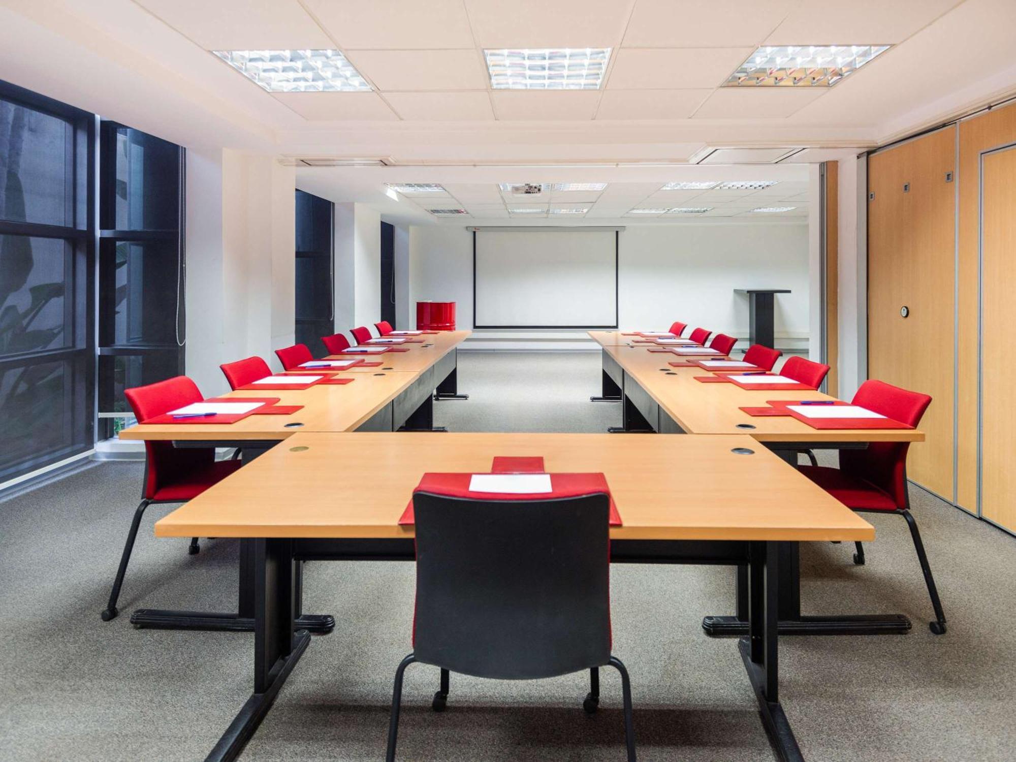Ibis Casablanca Sidi Maarouf Hotell Exteriör bild